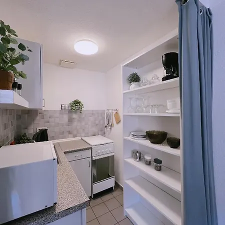 Cozy In Historical Alt-lobeda Near Uni-klinik Apartament