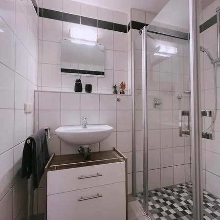 Cozy In Historical Alt-lobeda Near Uni-klinik * جينا