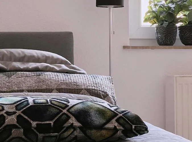 Cozy In Historical Alt-lobeda Near Uni-klinik