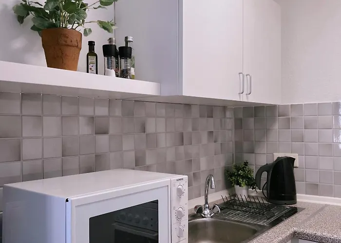 Cozy In Historical Alt-lobeda Near Uni-klinik